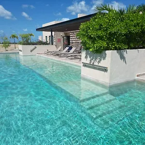 syrena-luxury-caribbean.quintano-roohotels.com/